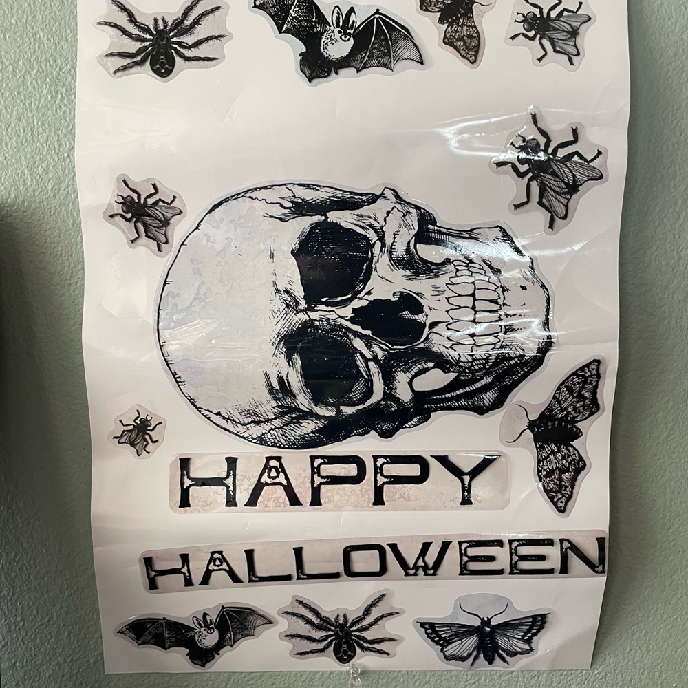 Lot of Halloween Decorations - Picture 3 of 12